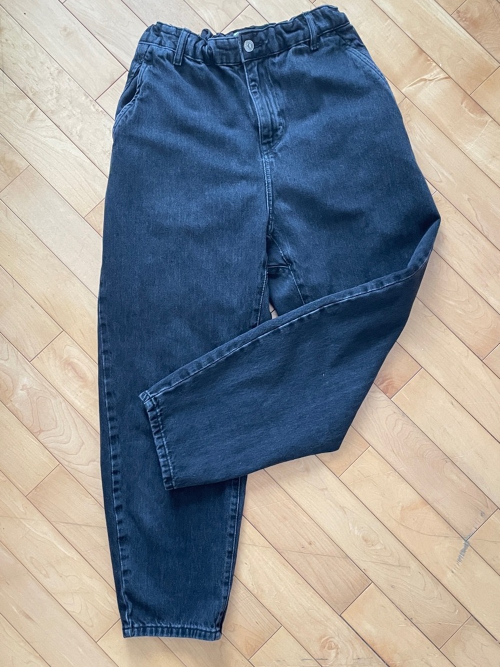 Zara Black Mom Jeans with elastic waistband